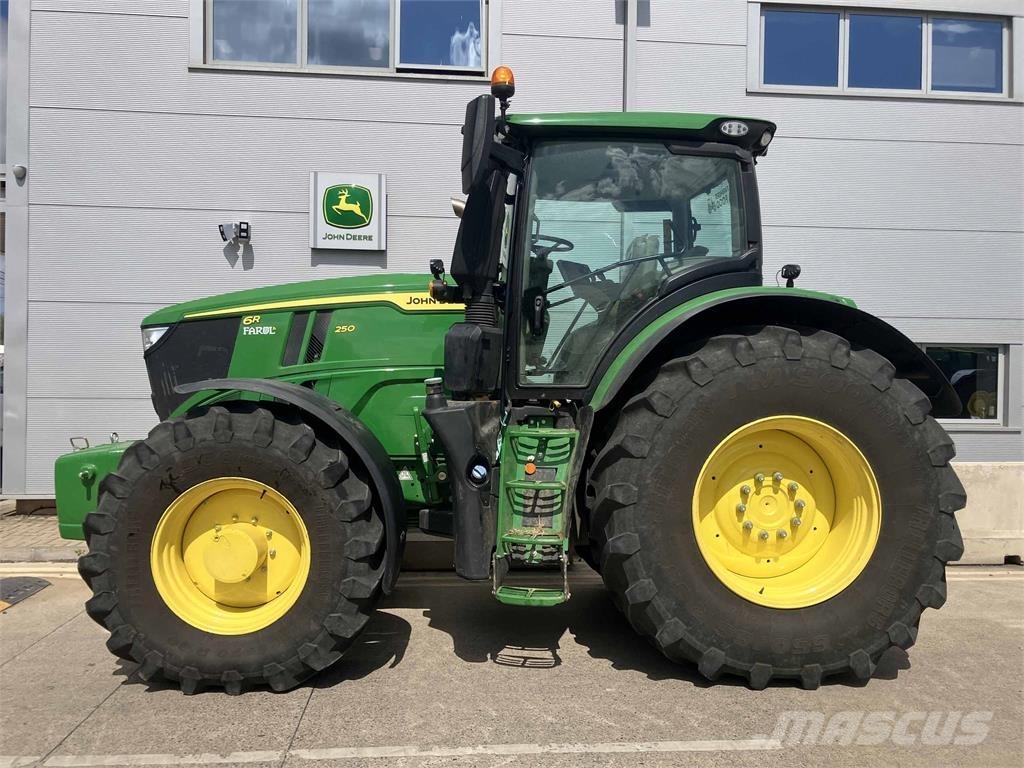John Deere 6R 250 Traktorer