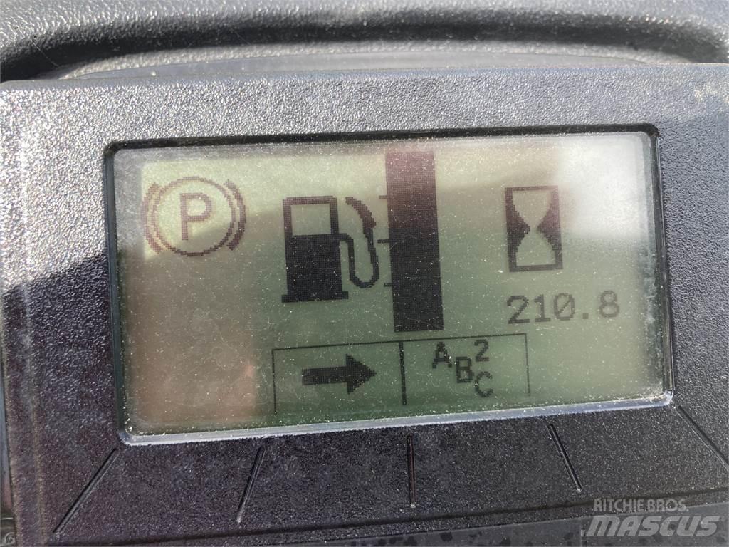 John Deere 7200A Gå-bak gressklippere