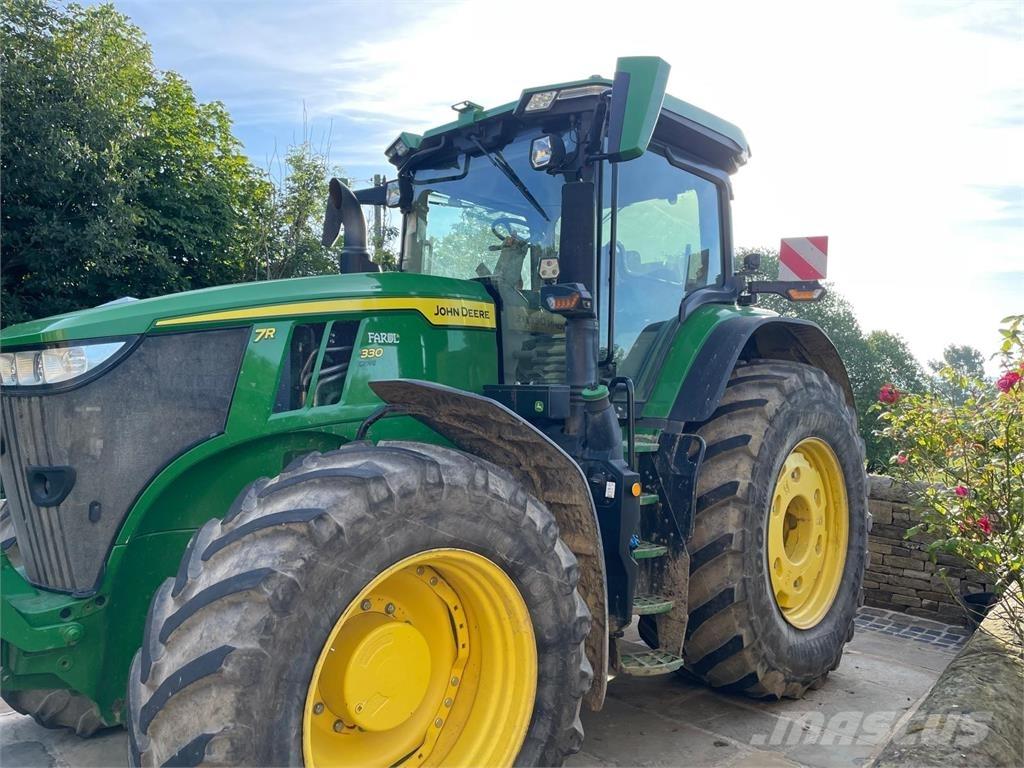 John Deere 7R 330 Traktorer