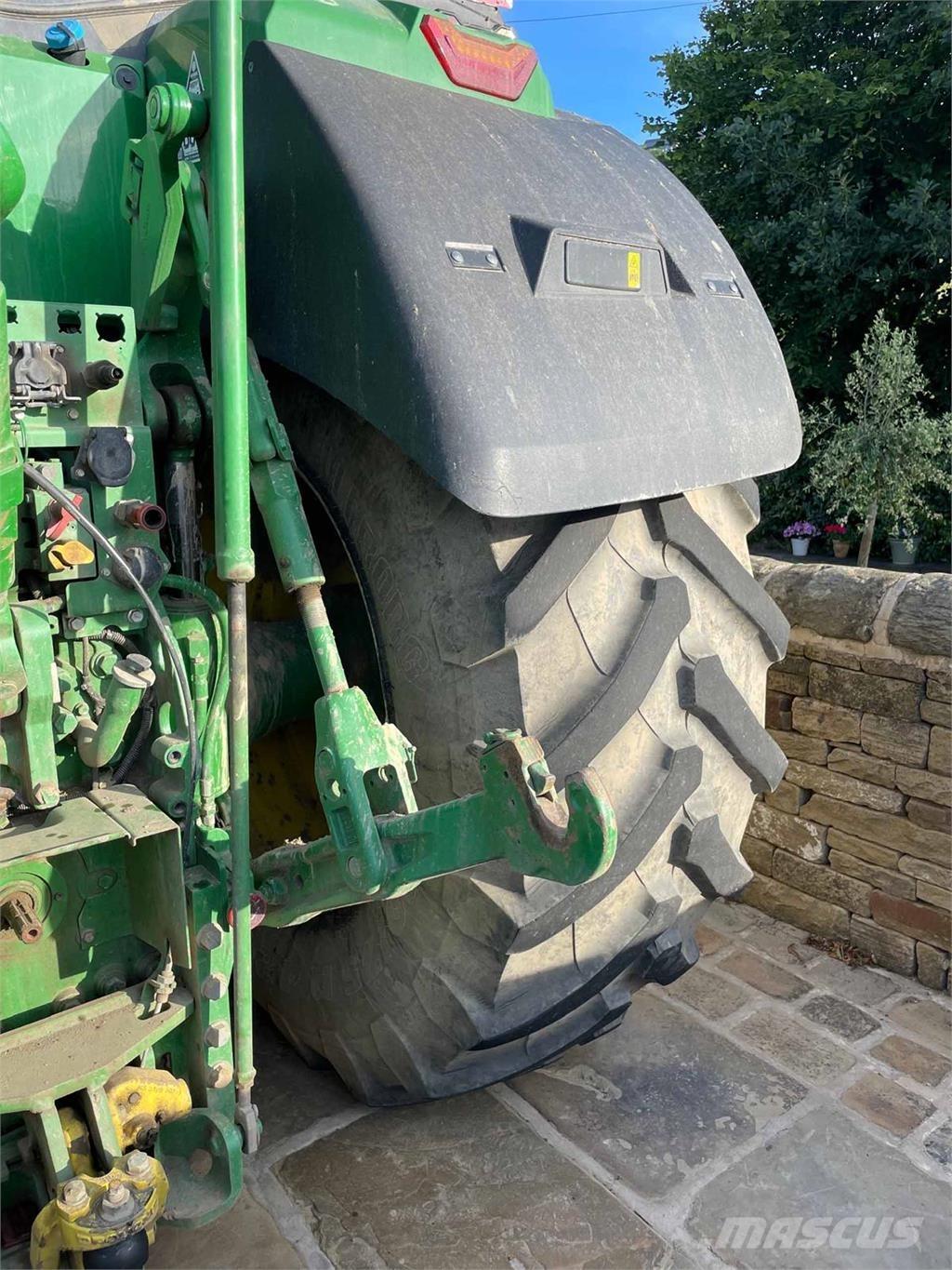 John Deere 7R 330 Traktorer