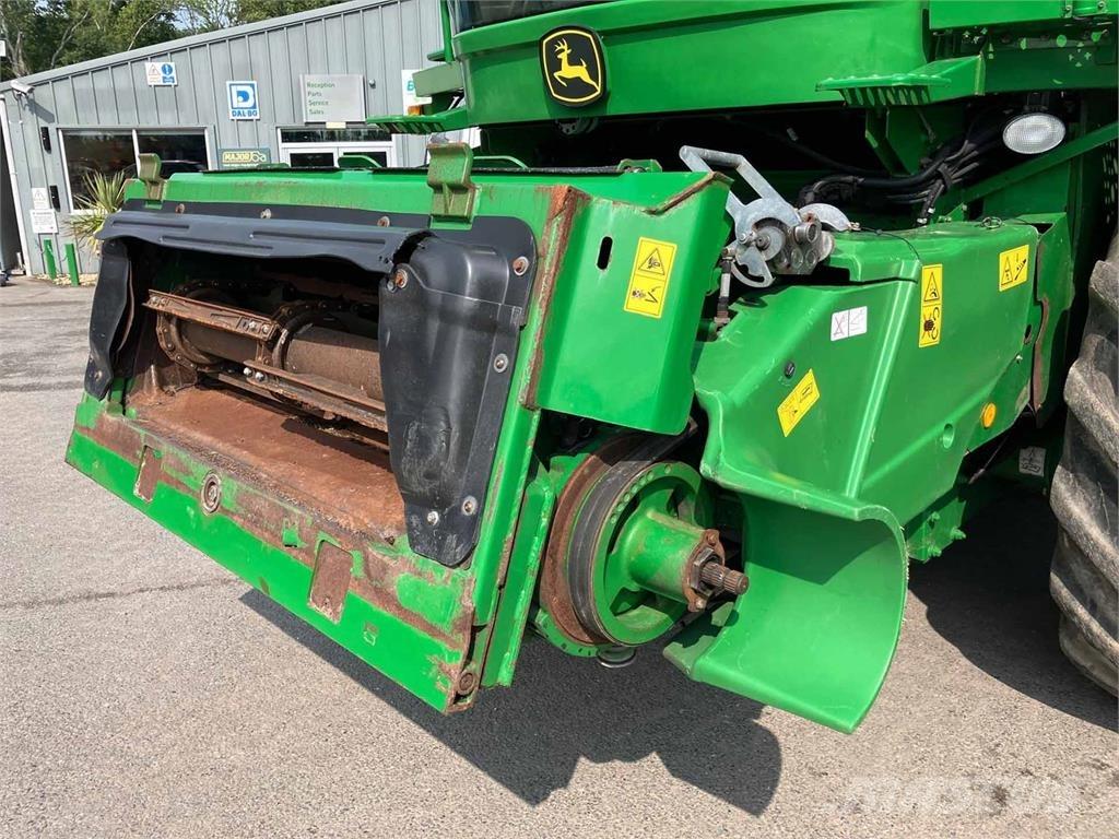 John Deere S690i HM Skurtreskere