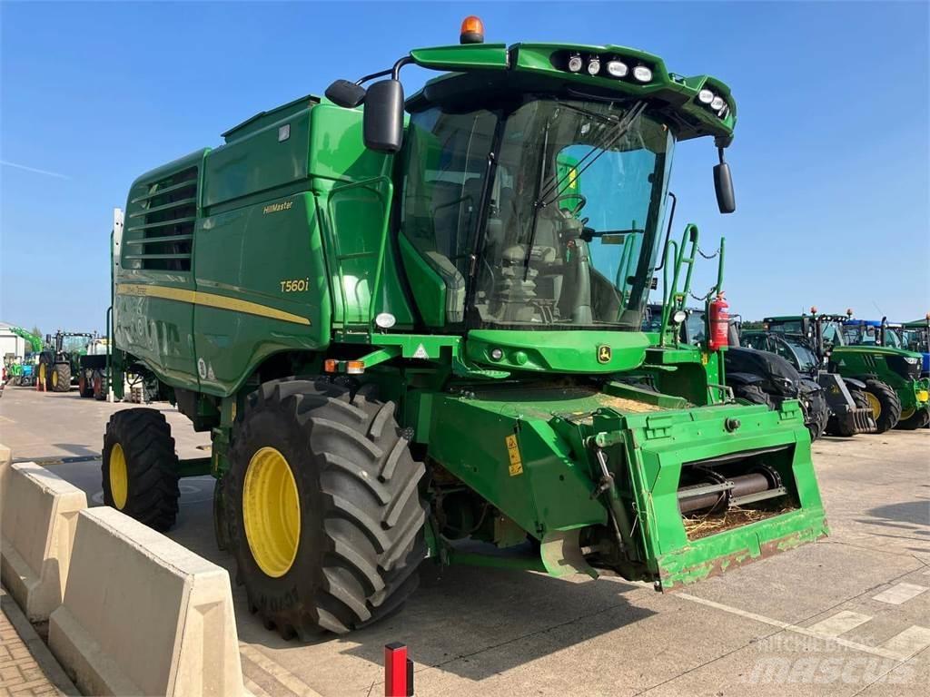 John Deere T560i HM Skurtreskere