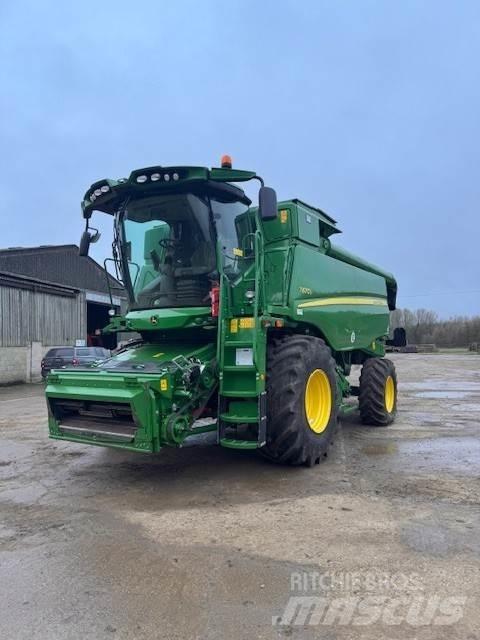 John Deere T670 Skurtreskere