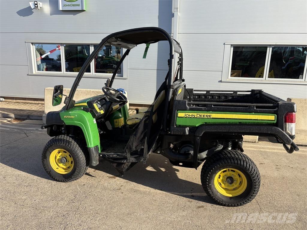 John Deere XUV855M Redskapsbærere
