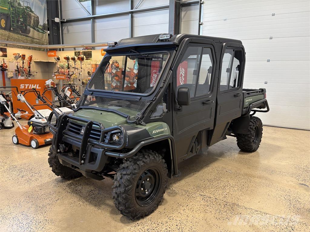 John Deere XUV855M S4 Redskapsbærere