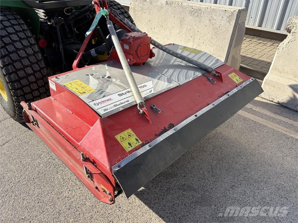 Trimax Striker 150 Faste og slepe klippere