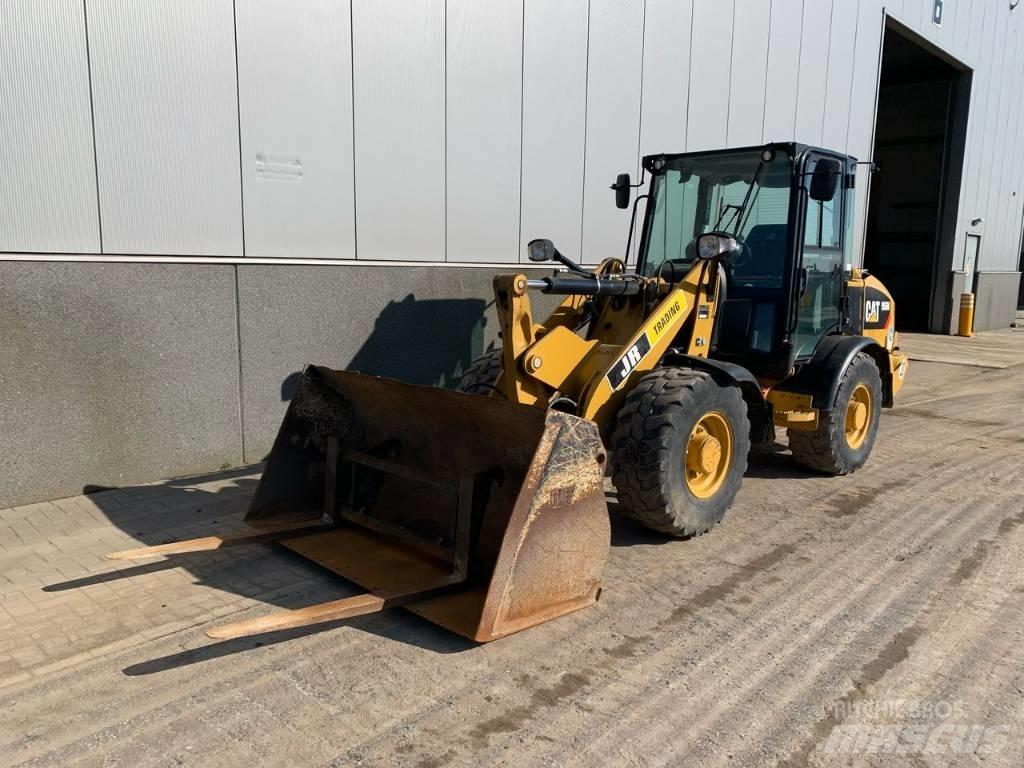 CAT 906 M Hjullastere