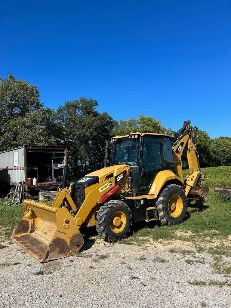 CAT 420 F2 ST Traktorgravere