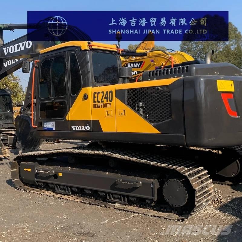 Volvo EC 240 Beltegraver