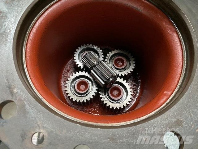 CAT M315 FINAL DRIVE Aksler