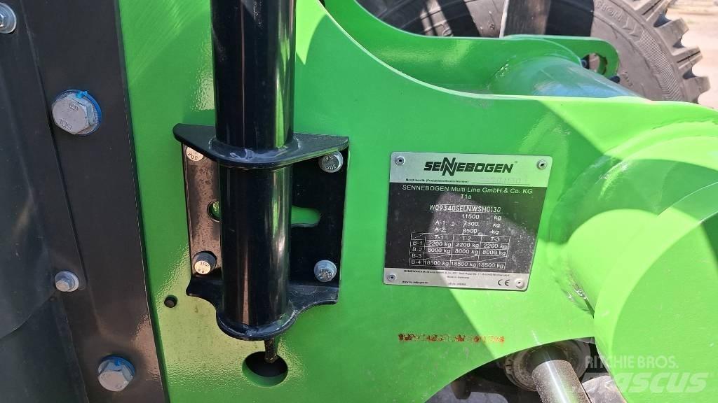 Sennebogen 340 Teleskoplastere
