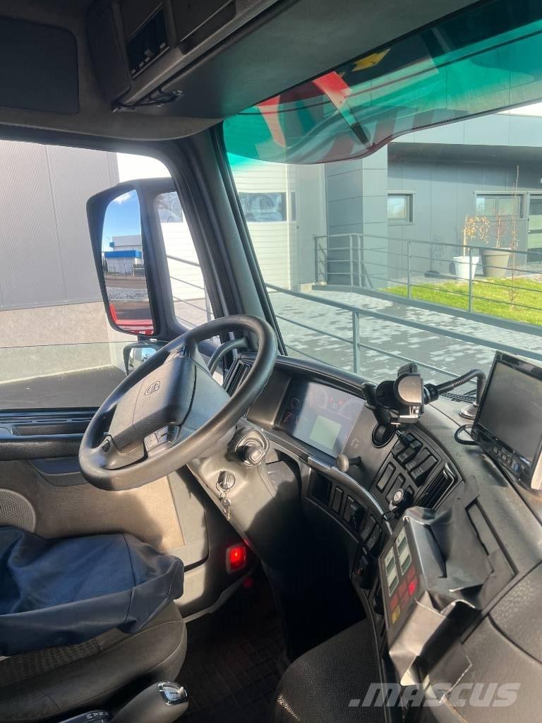 Bronto S37XDT Bilmontert lift