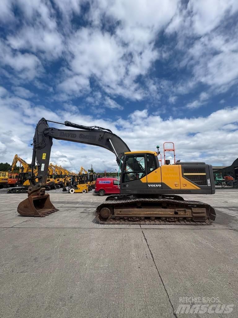 Volvo EC 300 EL Beltegraver