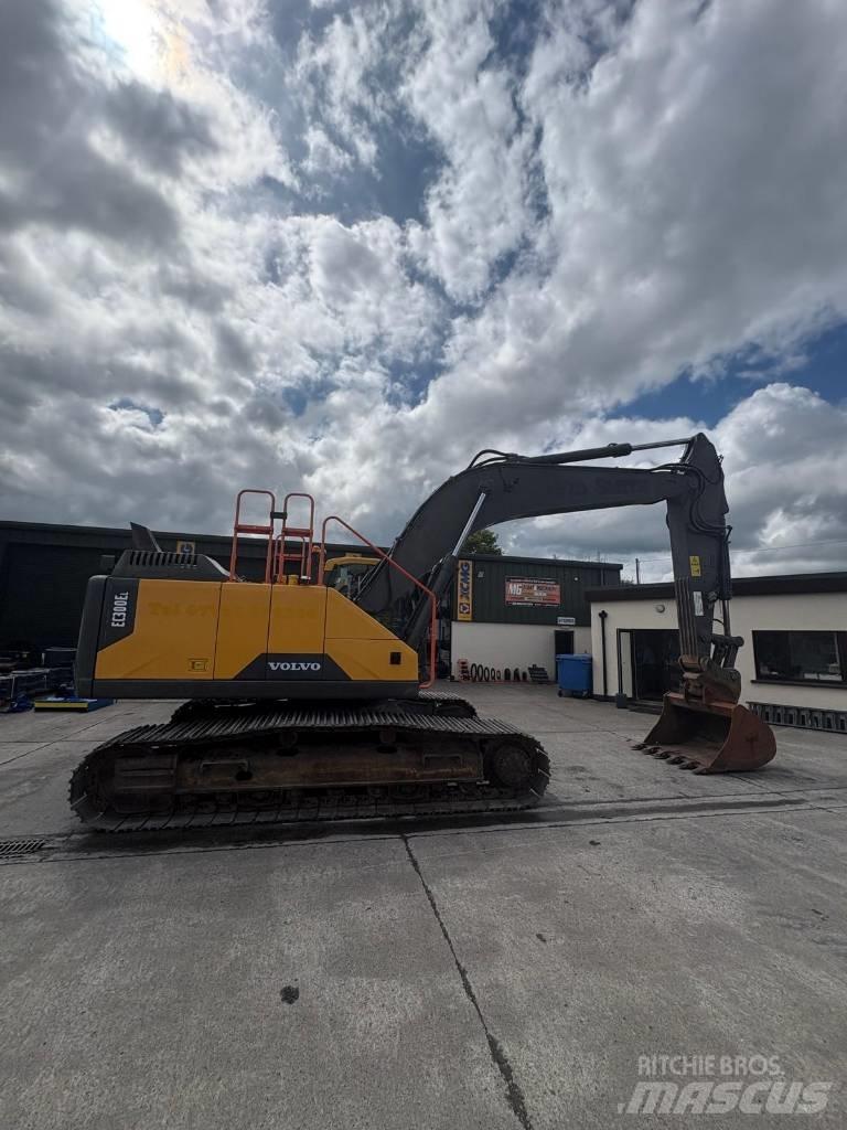 Volvo EC 300 EL Beltegraver