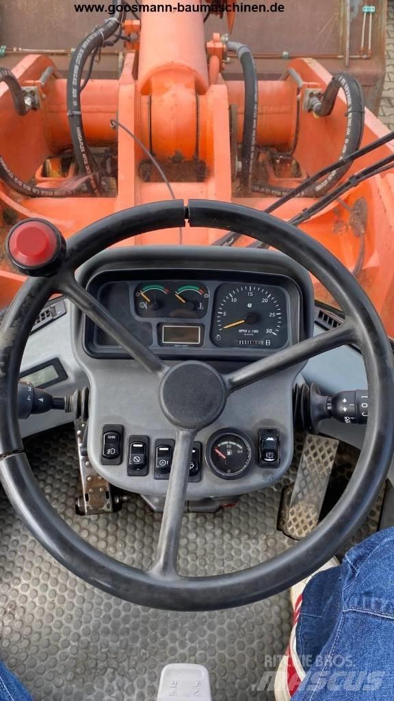 Hitachi LX 210 E Hjullastere