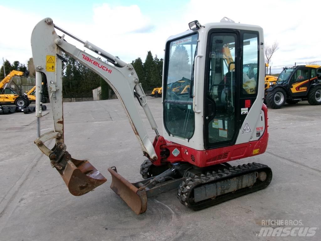 Takeuchi TB 216 Minigravere <7t