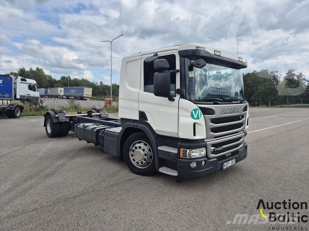 Scania P 450 Chassis
