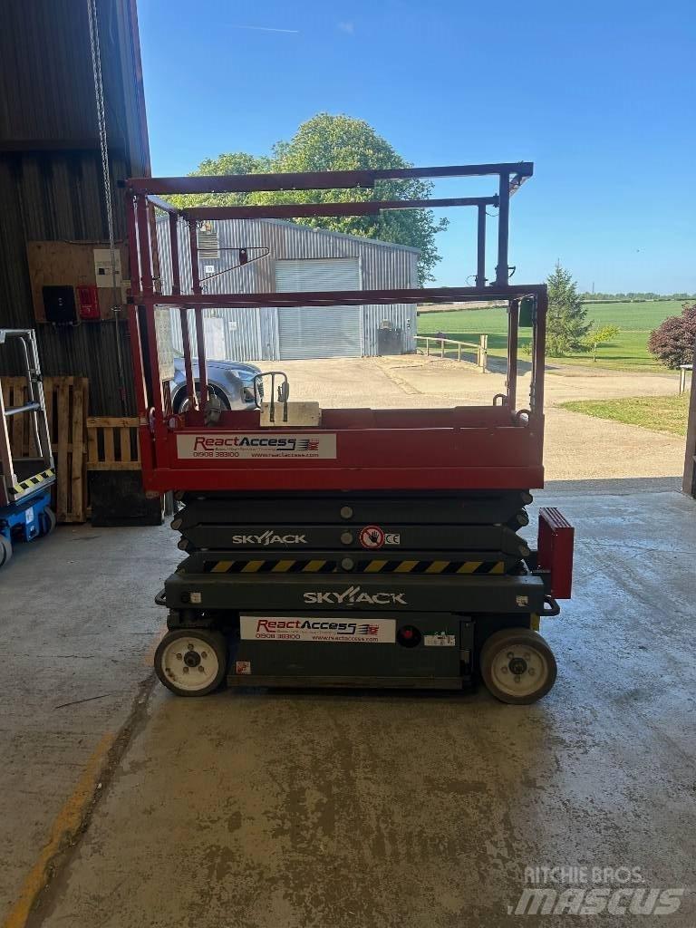 SkyJack SJ3219 Sakselifter