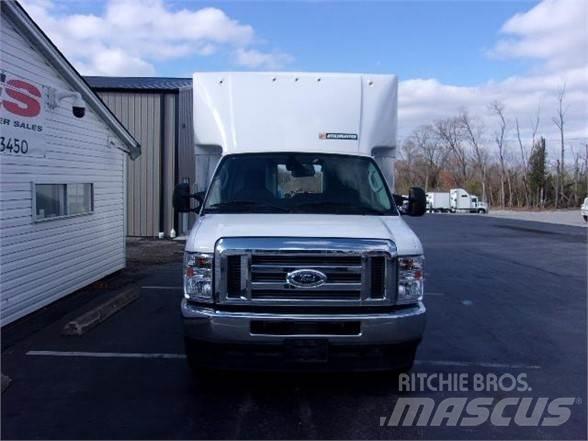 Ford E450 Skapbiler