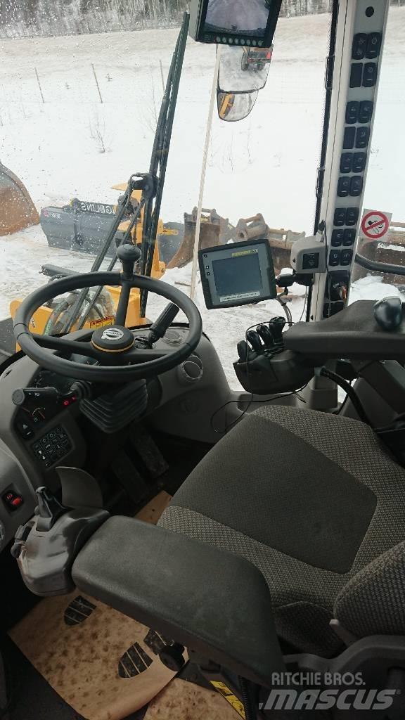 Volvo L120H, UTHYRES Hjullastere