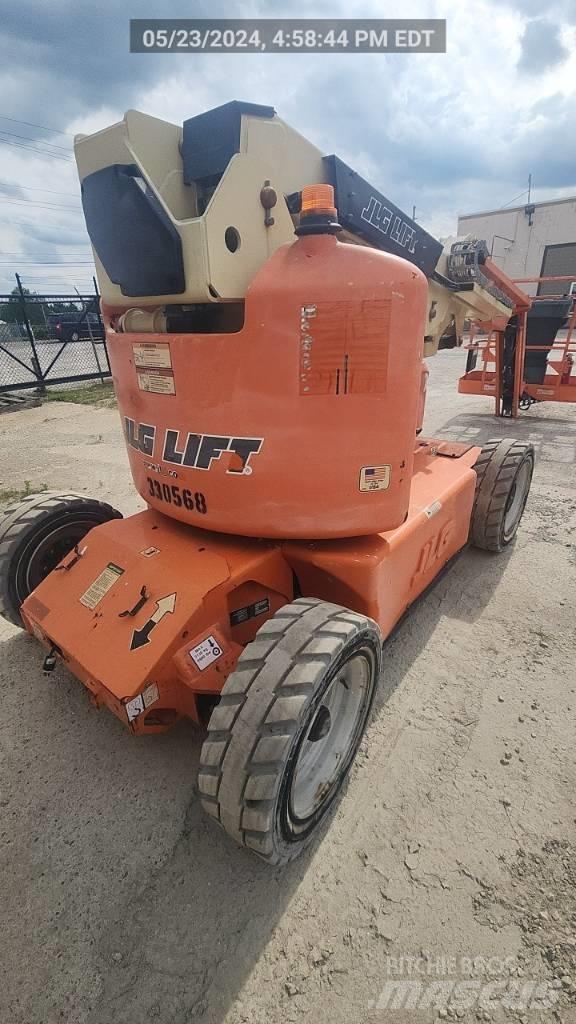 JLG E 450 AJ Leddede bomlifter