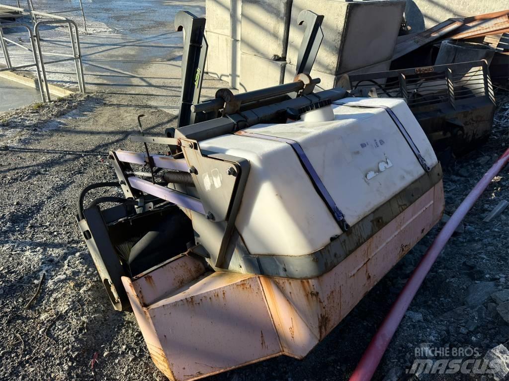 Holms 300 - 2,2/2000 Feiemaskiner