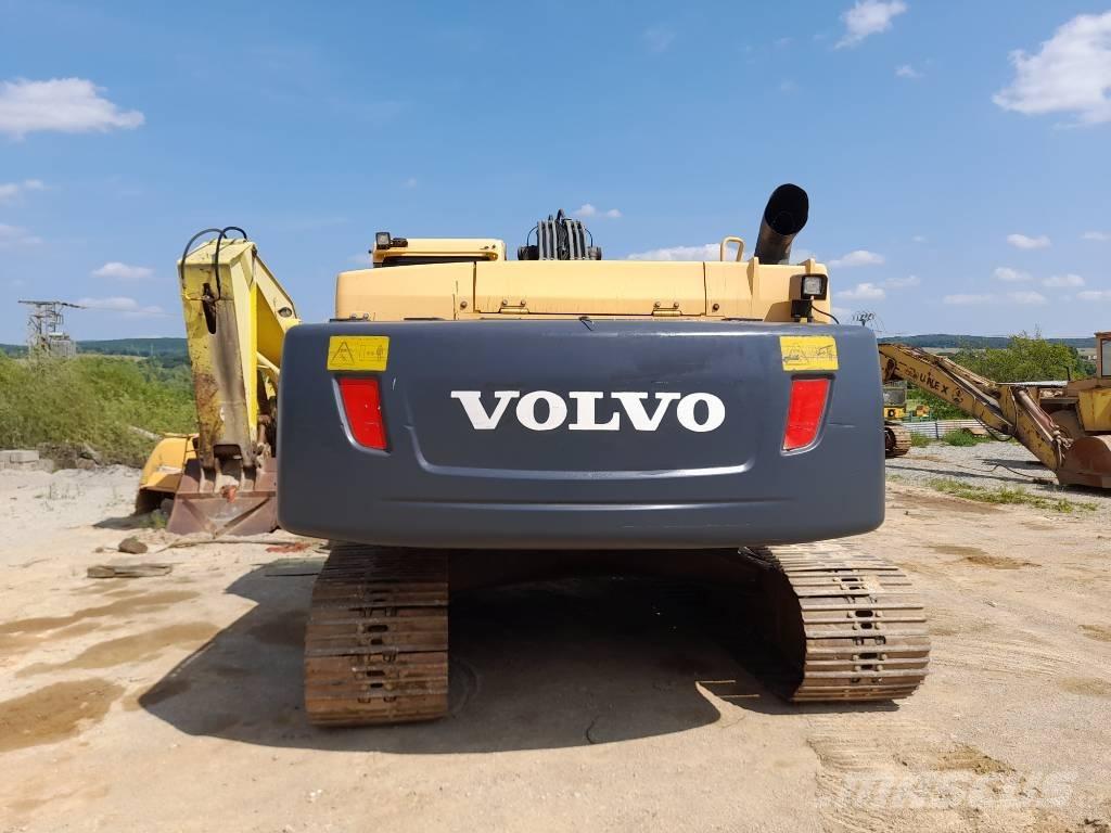 Volvo EC 250 D L Beltegraver