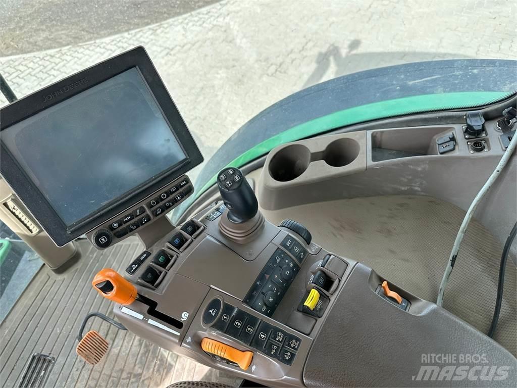 John Deere 7230R Traktorer