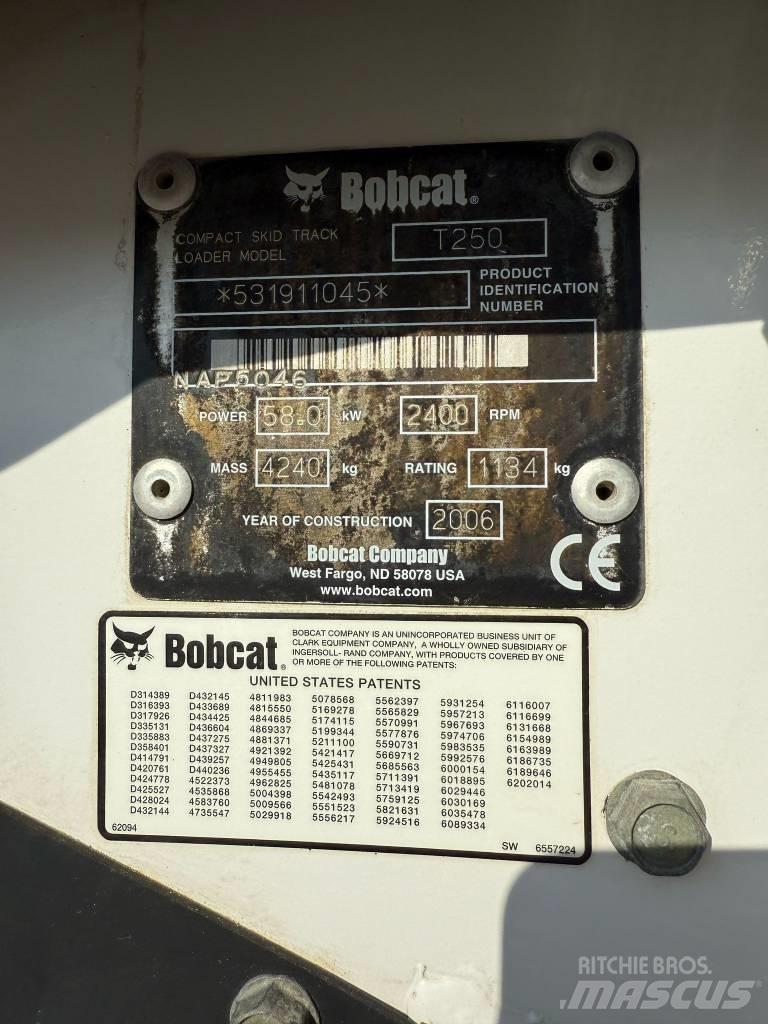 Bobcat T 250 Beltelastere