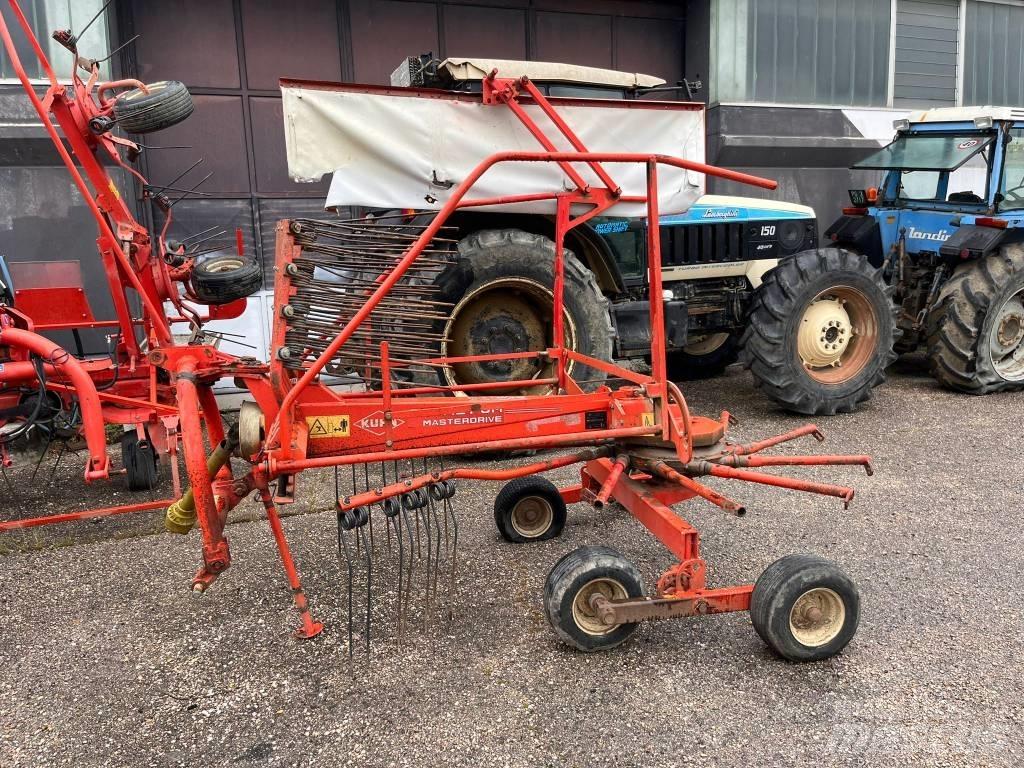 Kuhn GA 4121 G M Raker og høyvendere