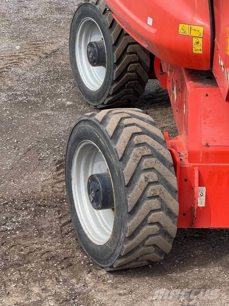 JLG 1250 AJP Leddede bomlifter