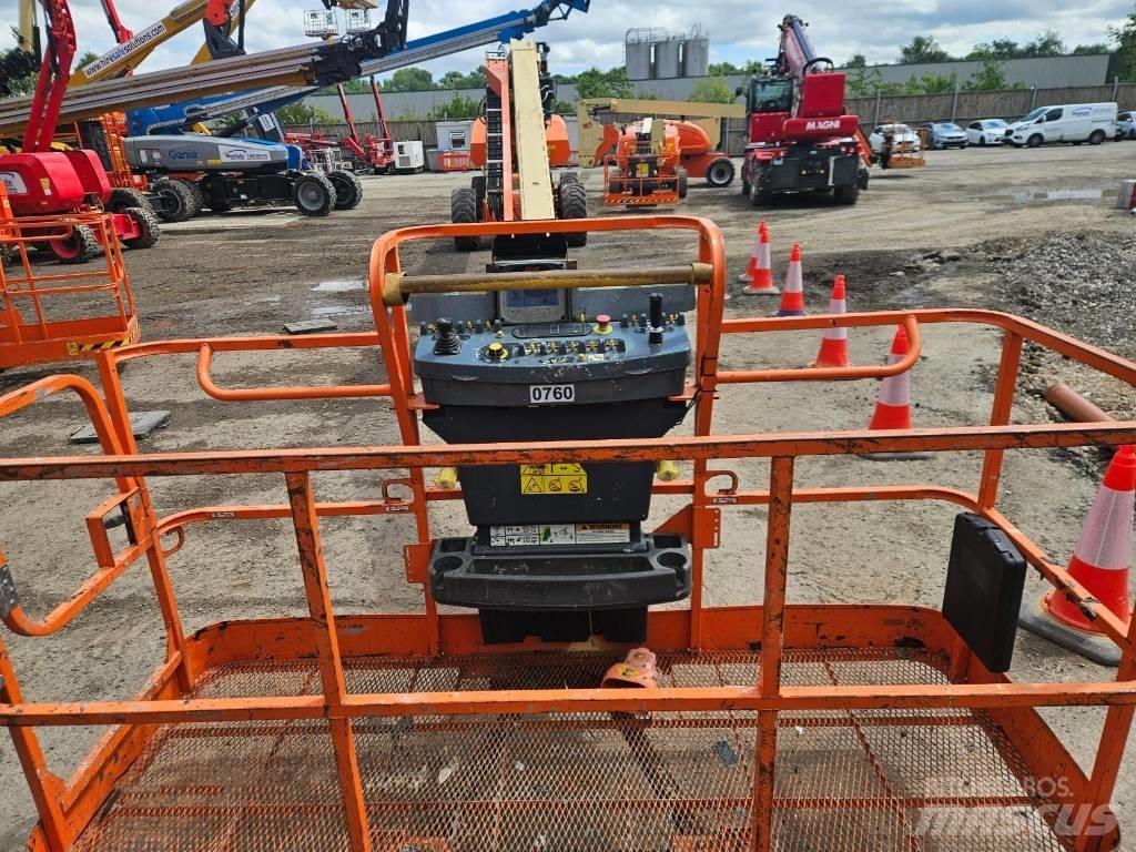 JLG 1500 SJ Teleskop bomlifter