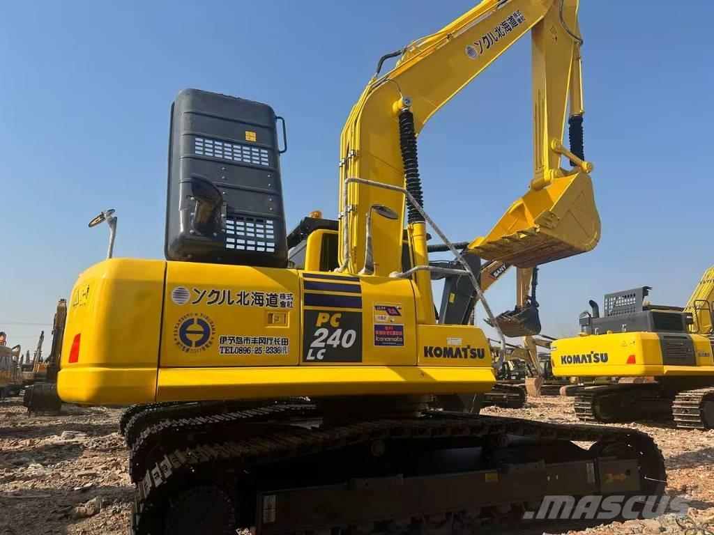 Komatsu PC 240 Beltegraver
