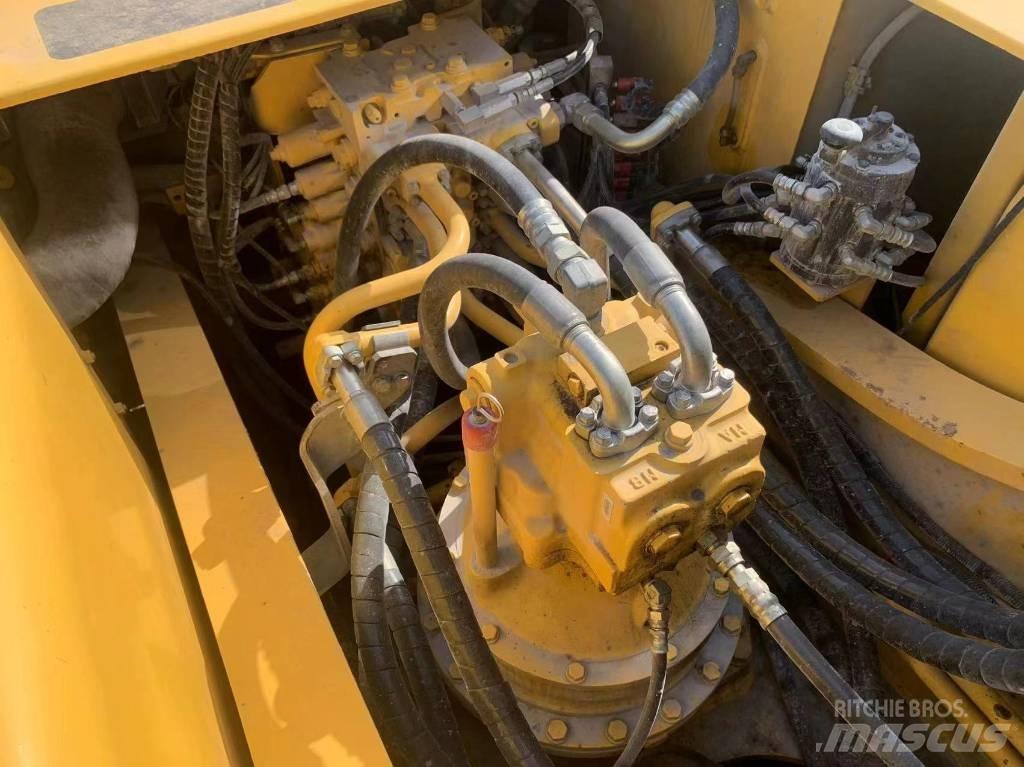 Komatsu PC 350-7 Beltegraver