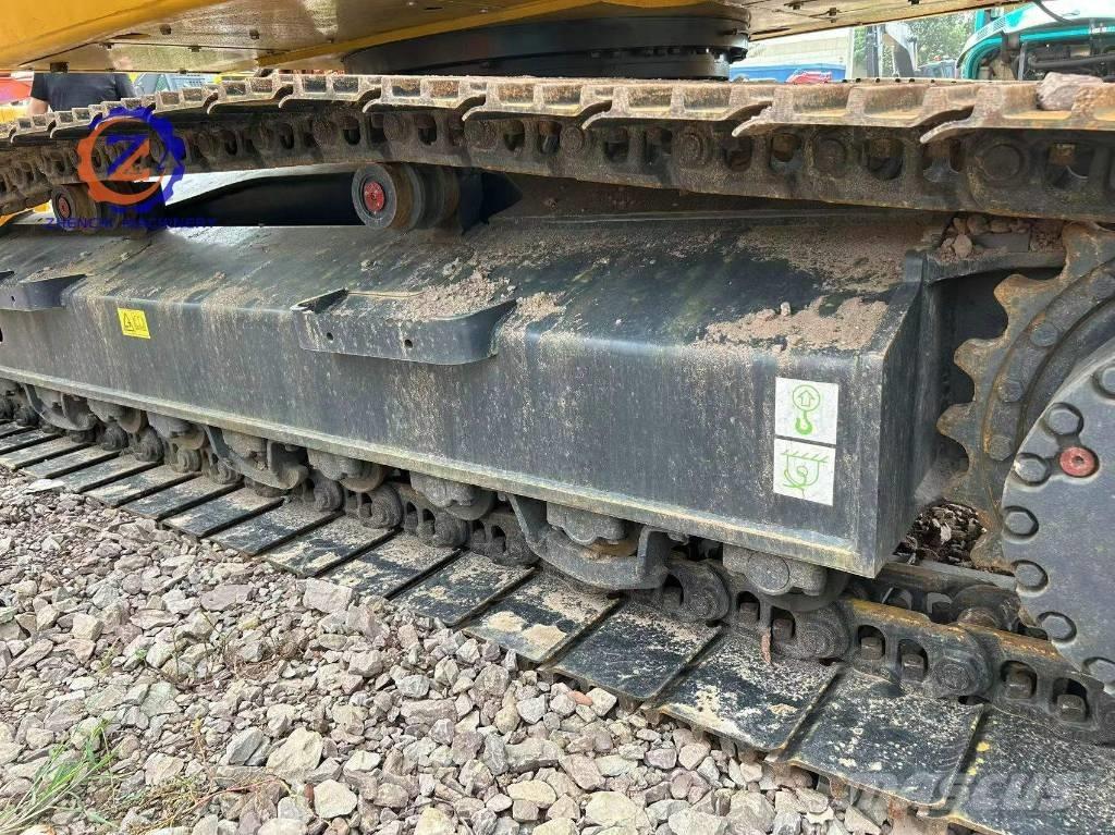 Komatsu PC 240-8 Beltegraver