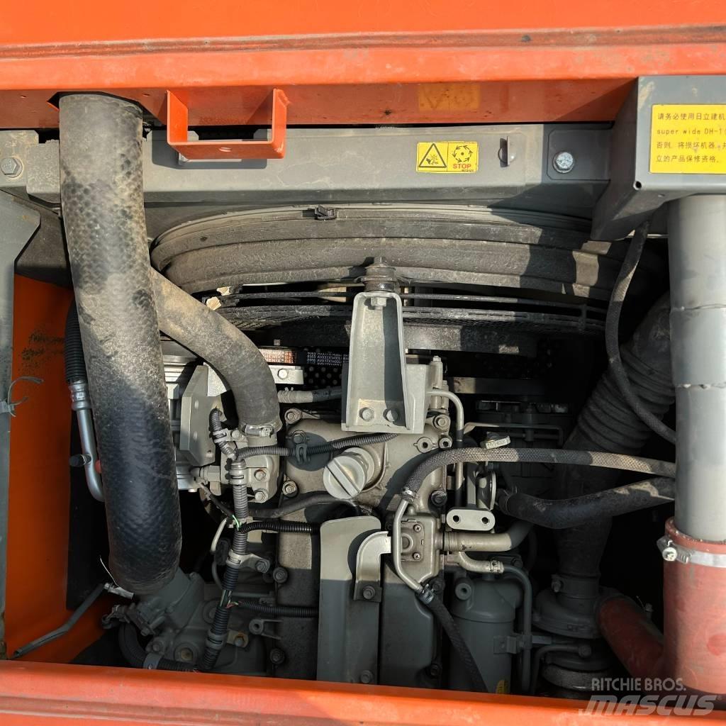 Hitachi 130 Beltegraver
