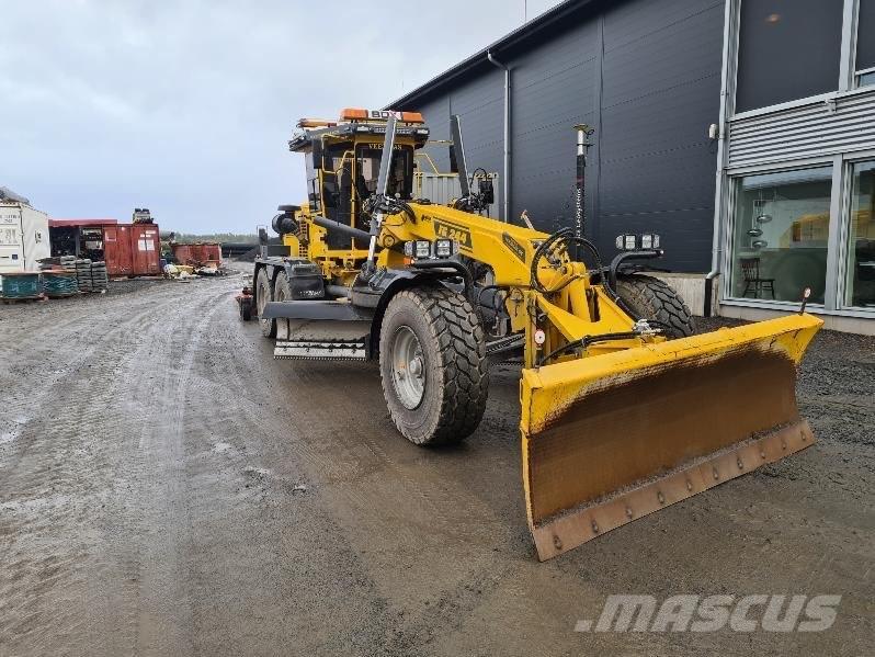 Veekmas FG 244 Veihøvler