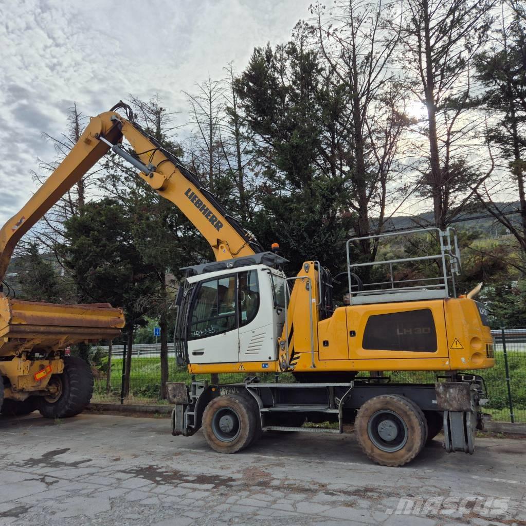 Liebherr LH 30 M Gravemaskiner for avfallshåndtering