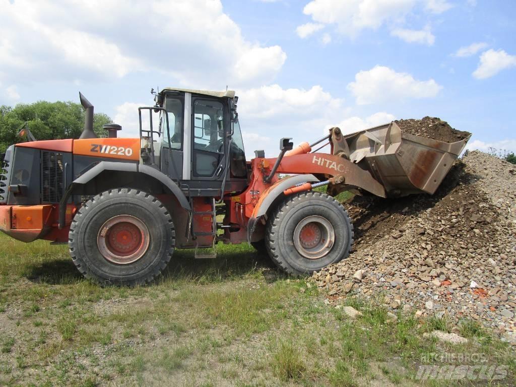 Hitachi ZW 220  Waage Hjullastere