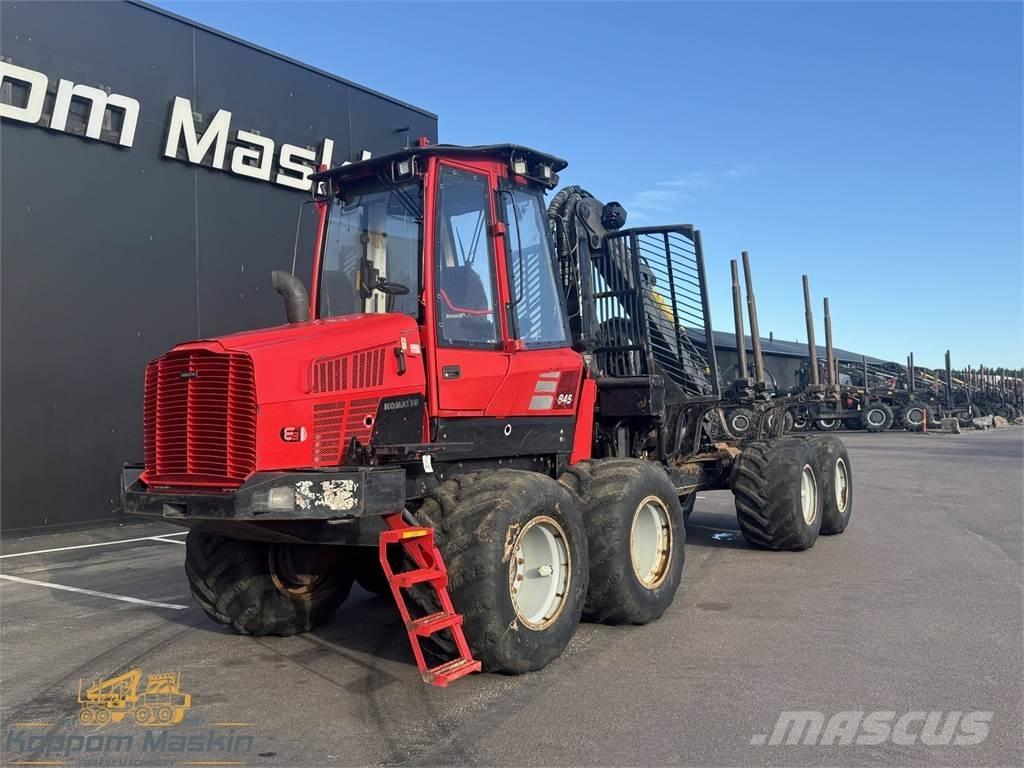 Komatsu 845 Lassbærere