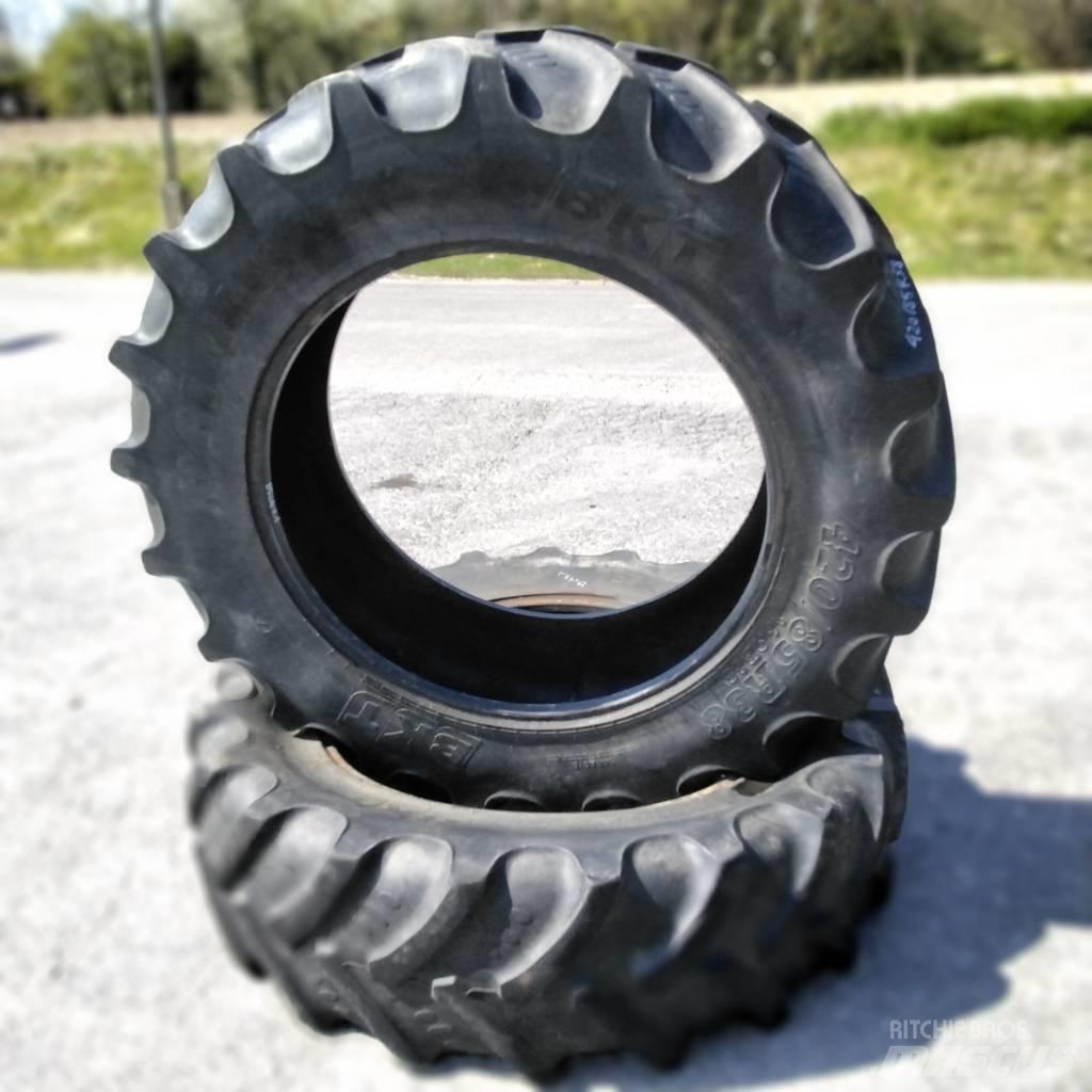BKT 420/85R38 Dekk, hjul og felger
