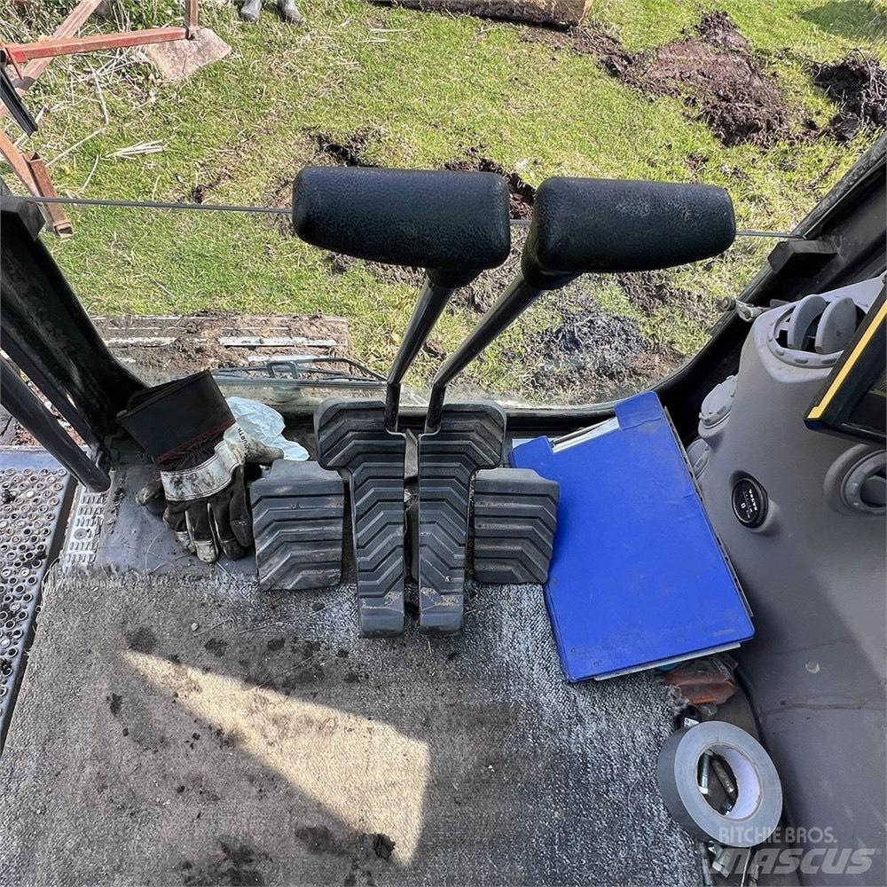 Volvo EC220 EL Beltegraver