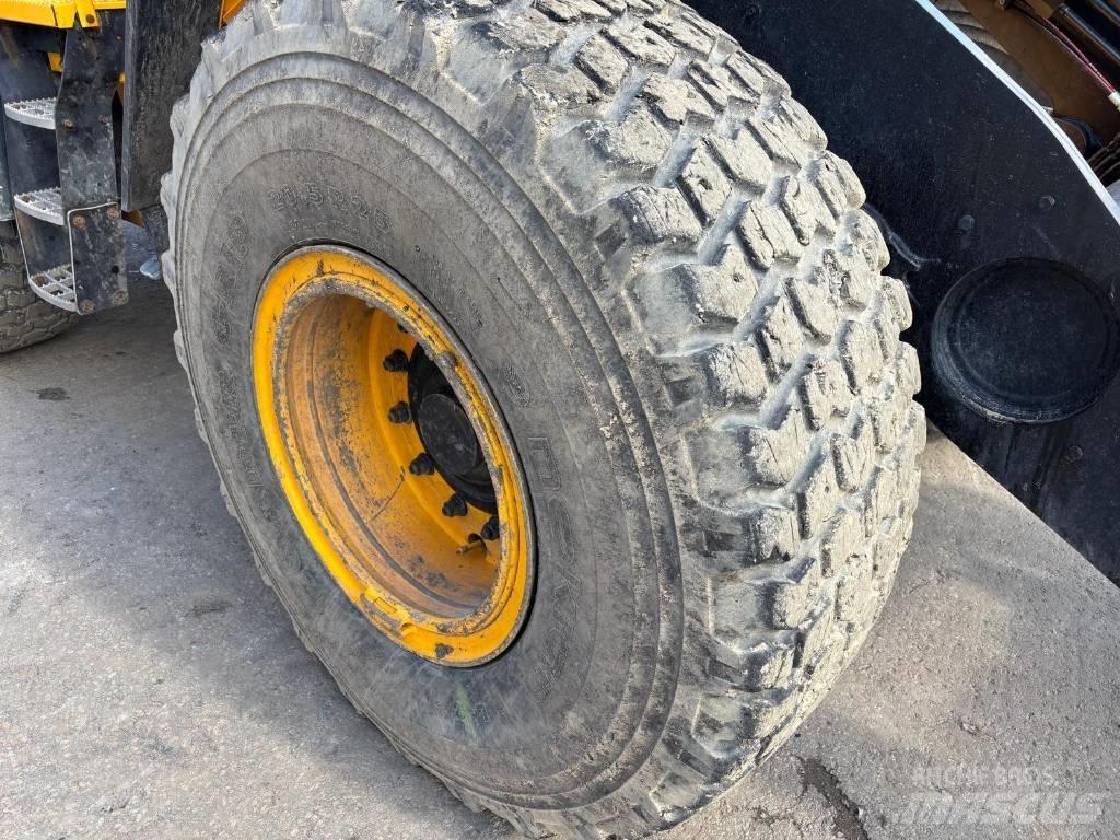 JCB 437 HT Hjullastere