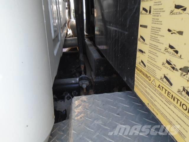 Mack GRANITE GR64B Tippbil