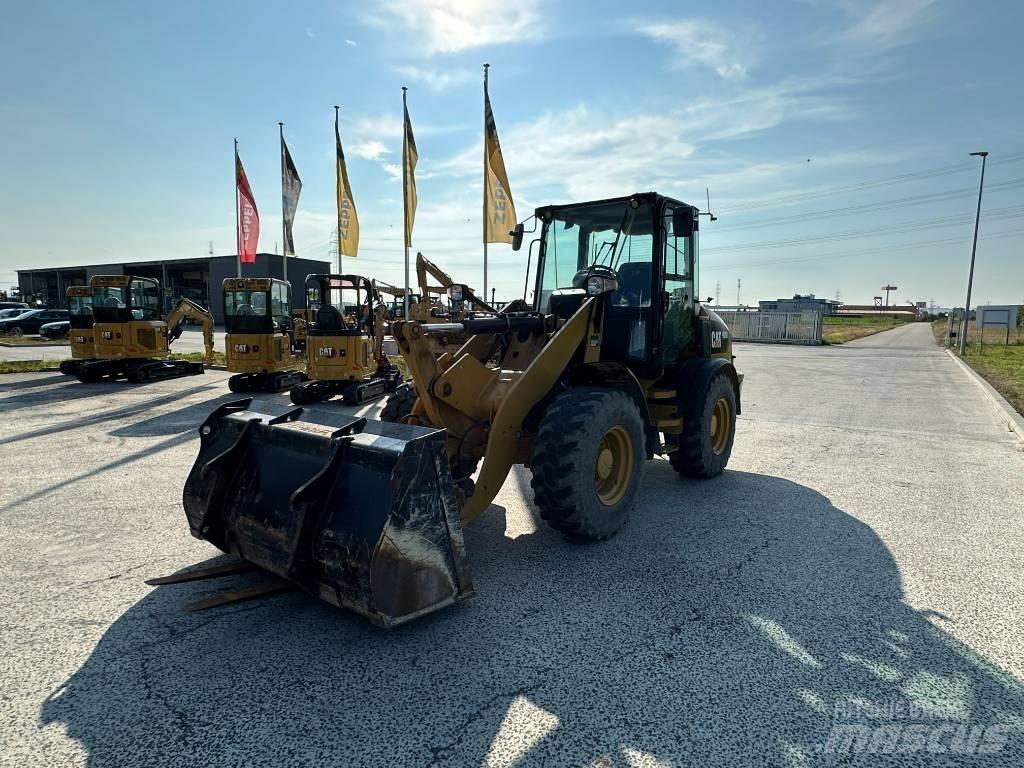 CAT 908M Hjullastere