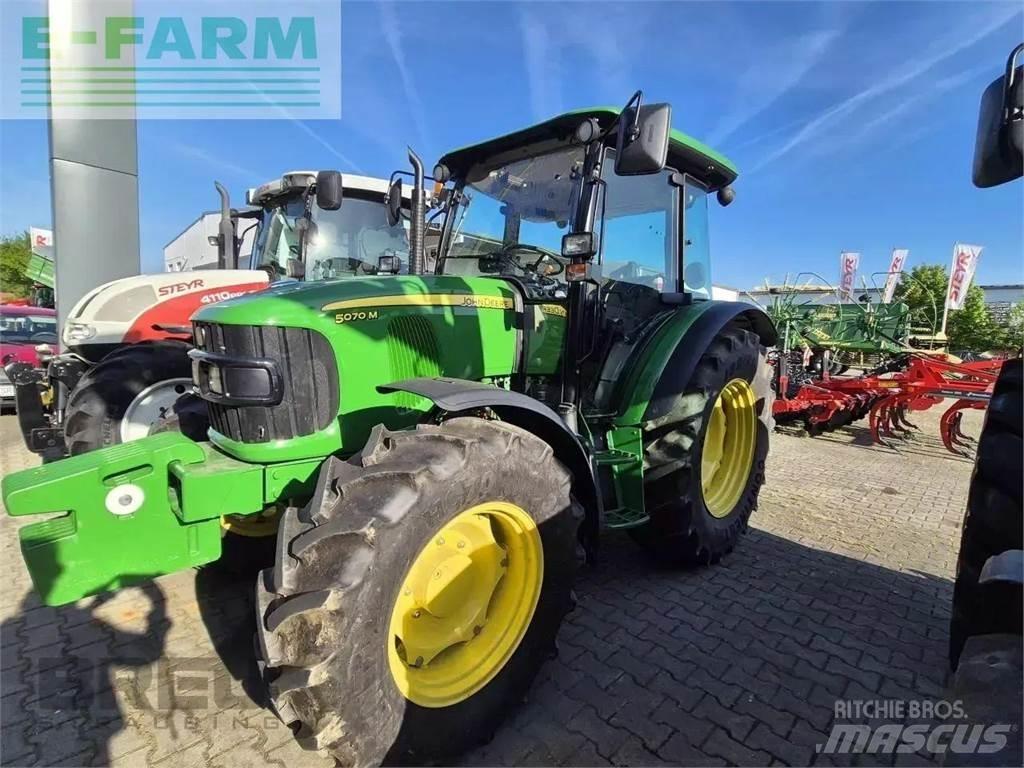 John Deere 5070 m Traktorer