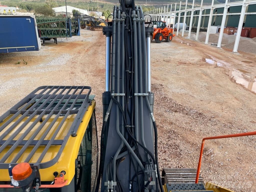Volvo EC 300 EL Beltegraver