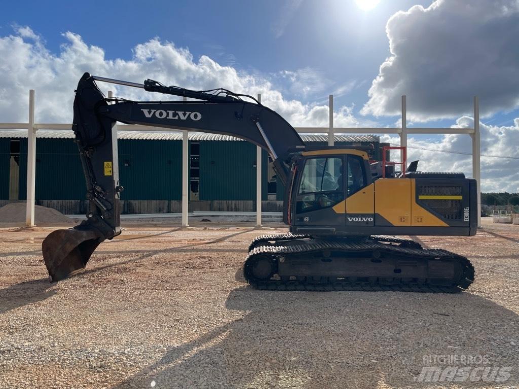 Volvo EC 300 EL Beltegraver