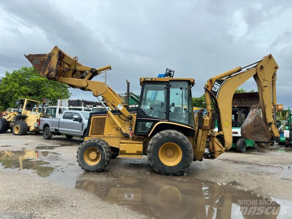 CAT 446 D Traktorgravere