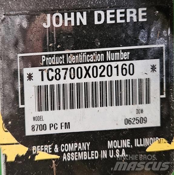 John Deere 8700 Fairway klippere
